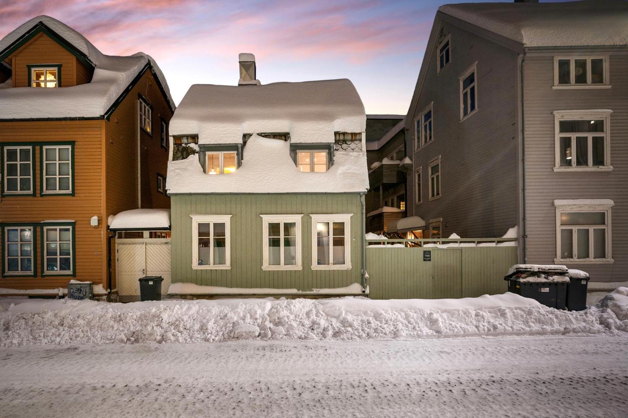 Elegant Apartment Center Of Tromso Bagian luar foto